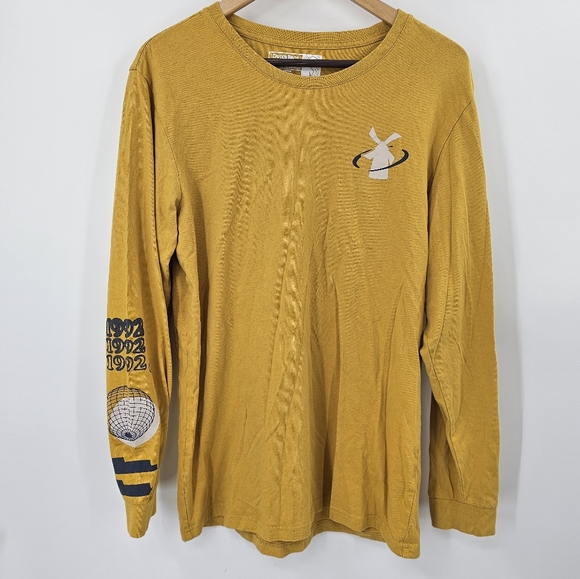 Dutch Brothers Gold Long Sleeve T-Shirt Size Medium - Picture 9 of 9